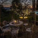 Villa Del Poeta -teloni Loro Ciuffenna